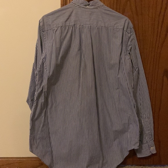 Ralph Lauren button down shirt. Large. - Picture 4 of 4